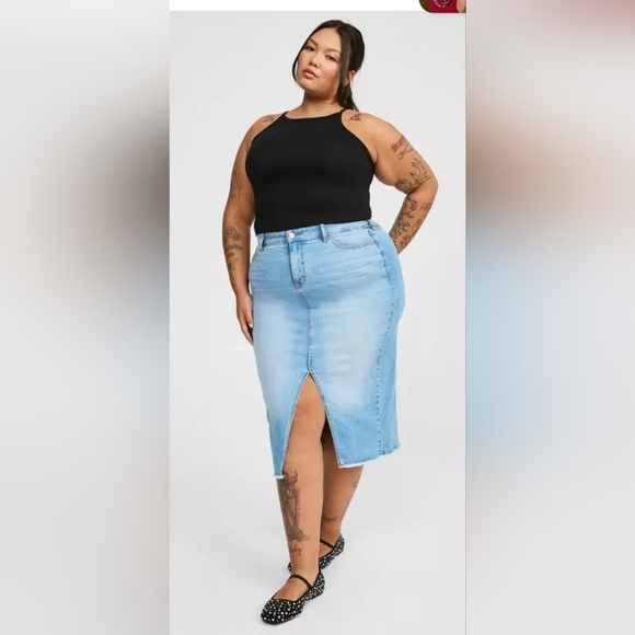 torrid Dresses & Skirts - Torrid Denim A-Line Front Slit Midi Jean Skirt Size 18 Blue Pockets Retro